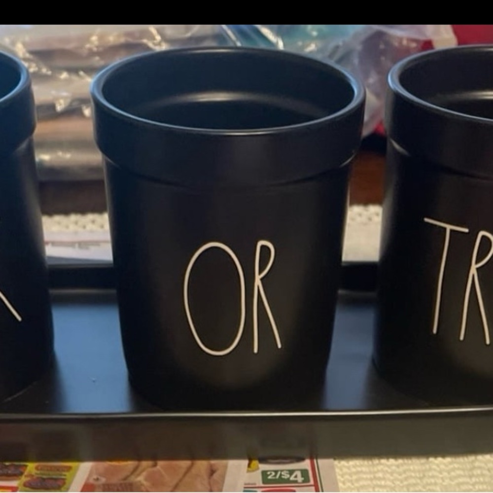 Rae Dunn HALLOWEEN trick or treat planters with tray